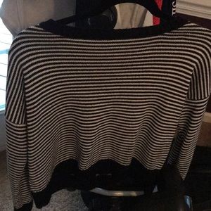 american eagle cropped sweater